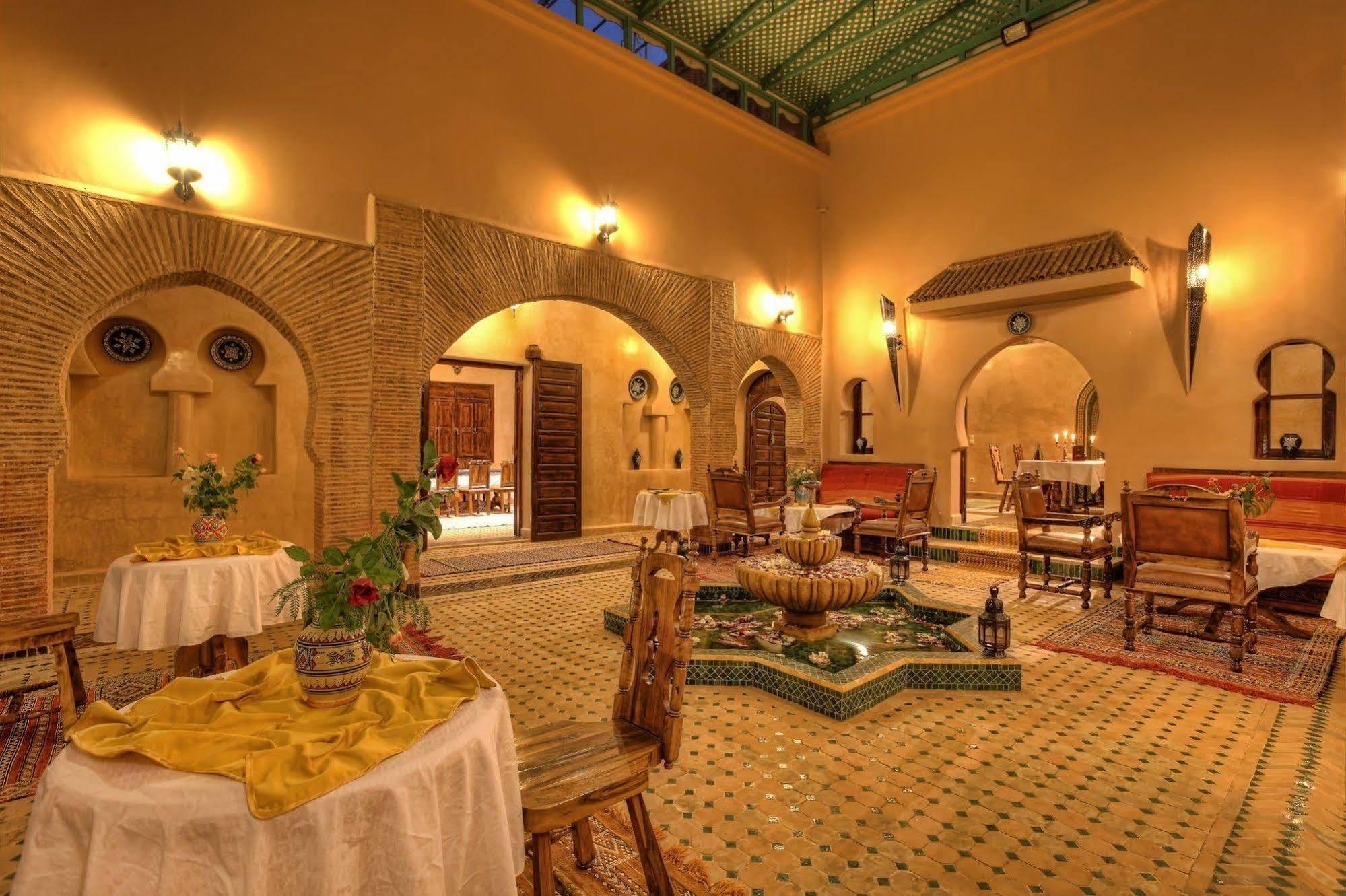 Villa Dar Mya Palmiers マラケシュ エクステリア 写真