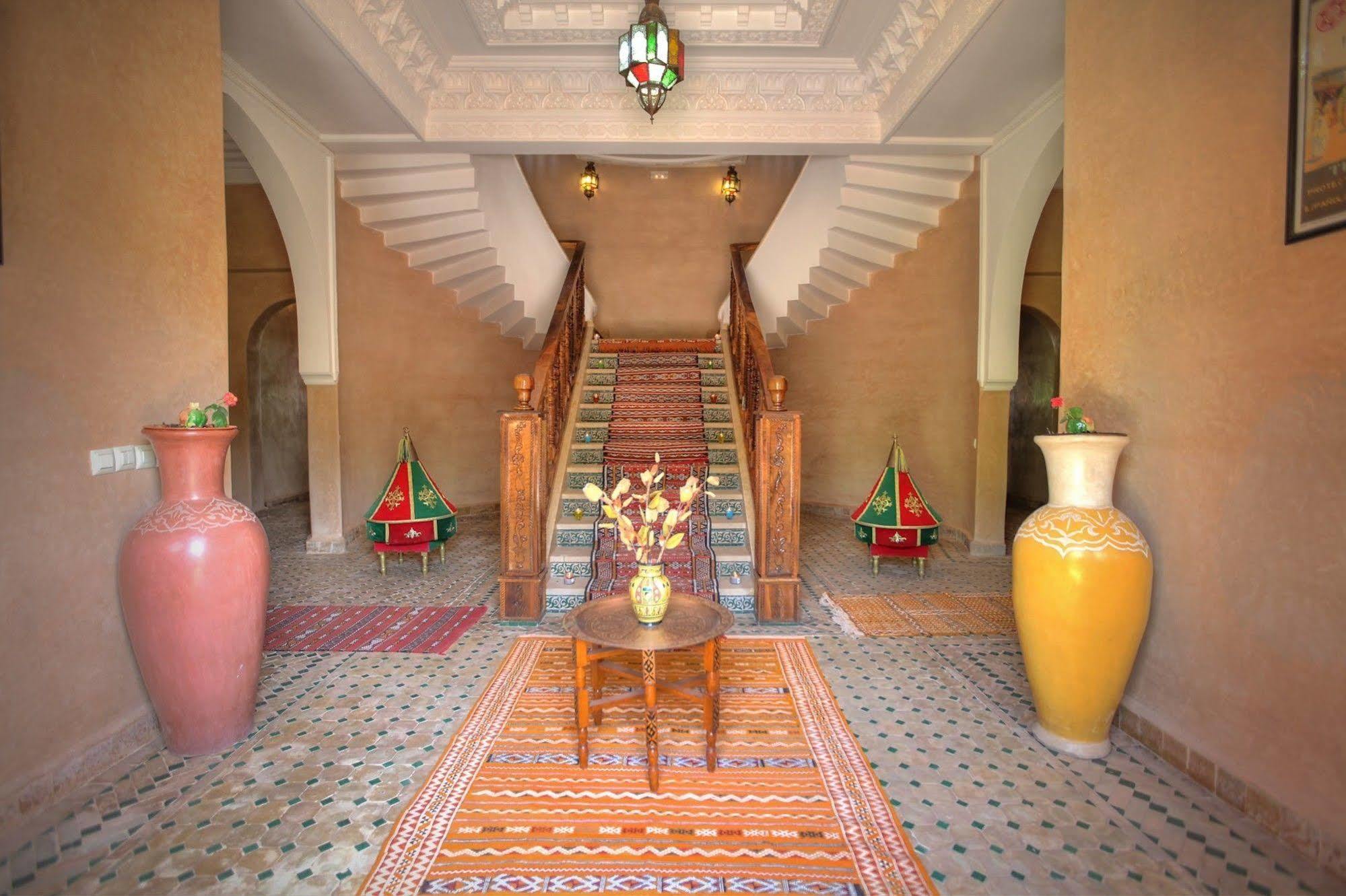Villa Dar Mya Palmiers マラケシュ エクステリア 写真